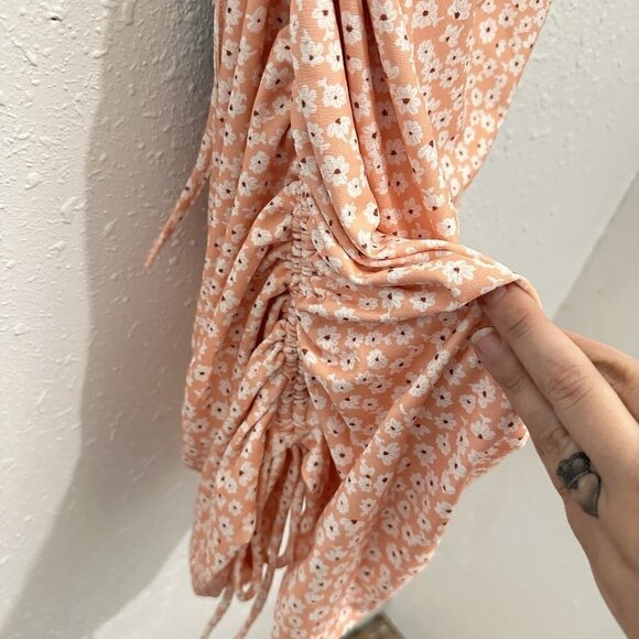 Lulus Wildflower Power Coral Floral Tie-Back Ruched Bodycon Dress Womens M NWT - Picture 5 of 11